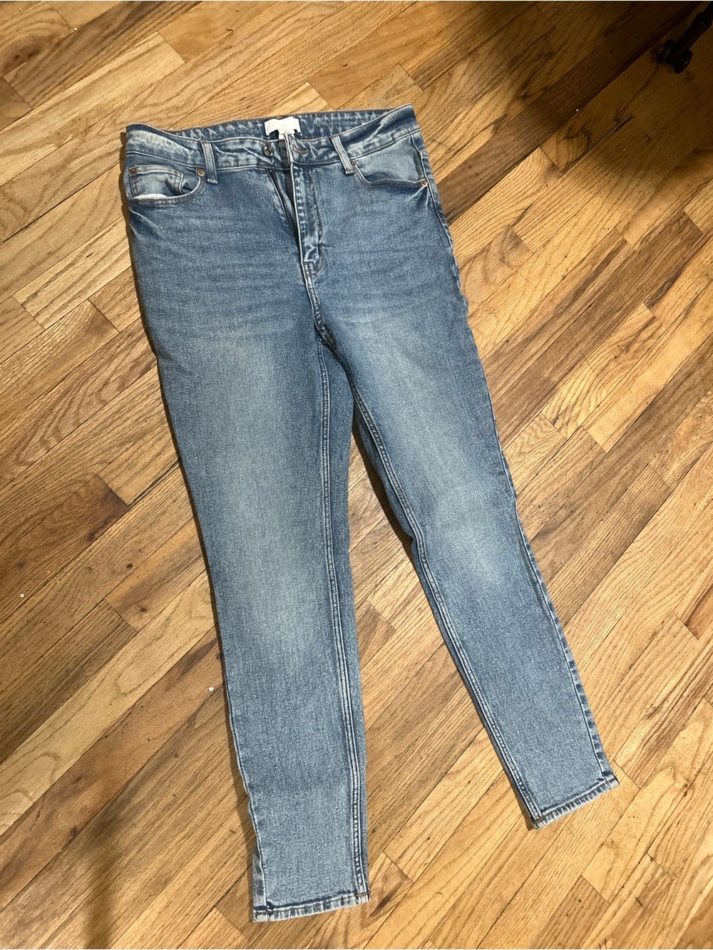 H&M Light Blue Women’s Skinny Jeans